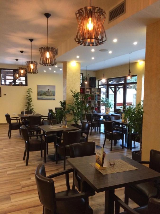 Garden House Bed & Breakfast Apatin Dış mekan fotoğraf