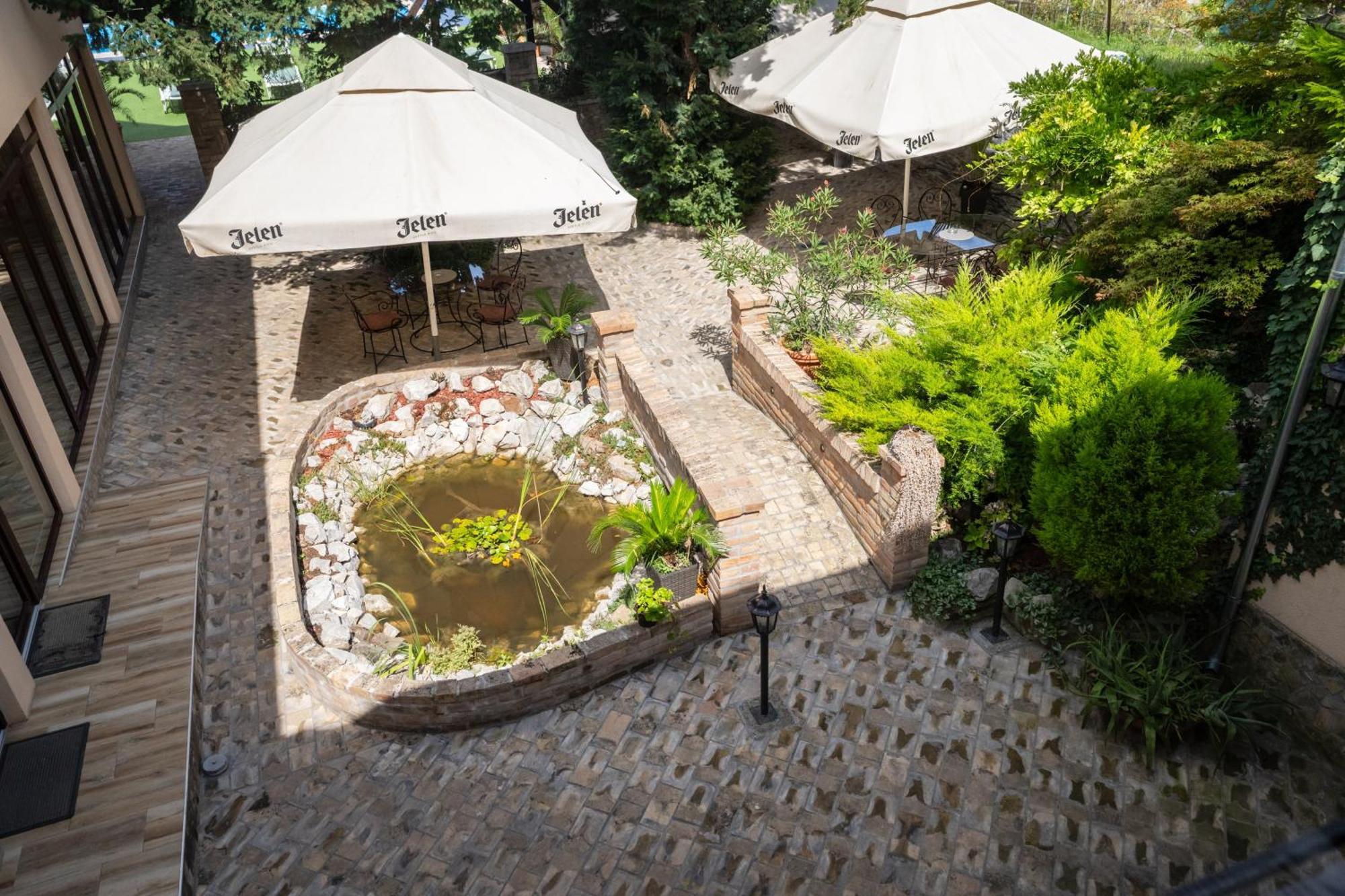 Garden House Bed & Breakfast Apatin Dış mekan fotoğraf